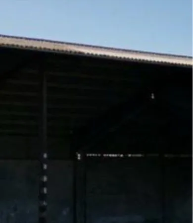 Hangar couvert cour