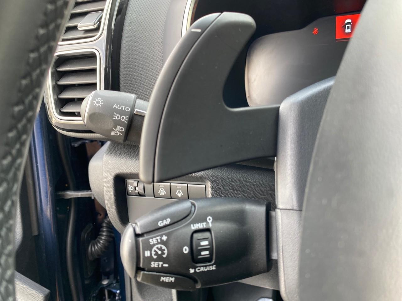 Citroën C5 Aircross puretech 130ch s&s shine eat8 — photo 22