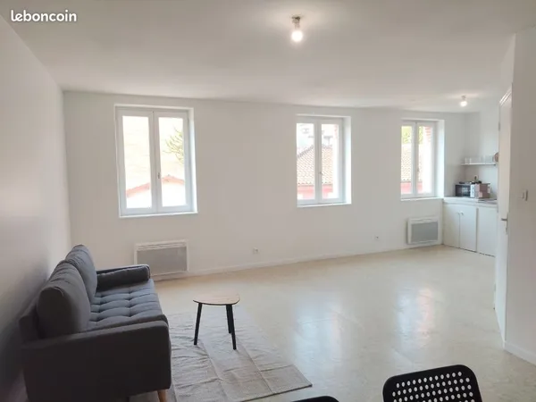 T3 meublé avec garage