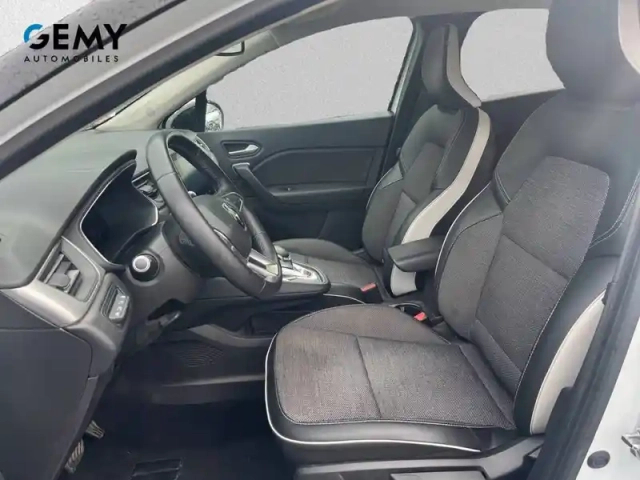 Renault Captur e-tech plug-in 160 — photo 9