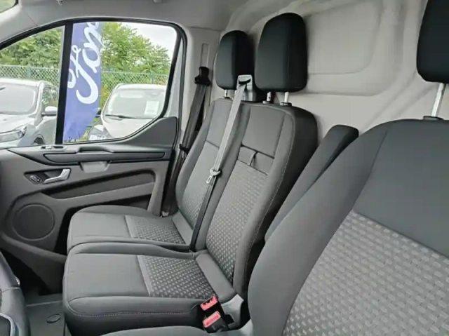 Ford Custom fg 300 l1h1 2.0 ecoblue 130 s&amp;s trend business bva6 7cv — photo 9