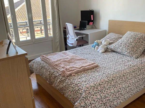 T1 lumineux de 28 m² à Clichy - Proche Paris