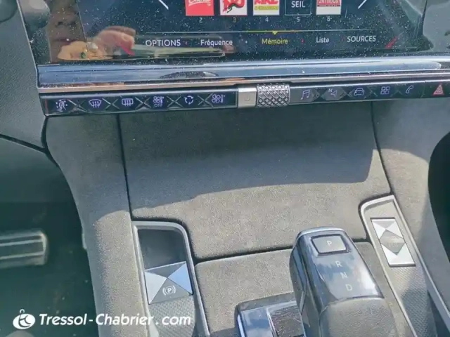 Ds Ds 7 ds7 crossback puretech 180 eat8 performance line — photo 22