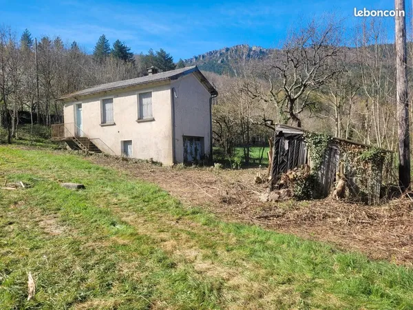 Maison à vendre à Fayet 48320