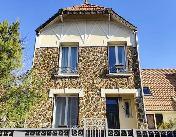 Maison 5 pièces 150 m²