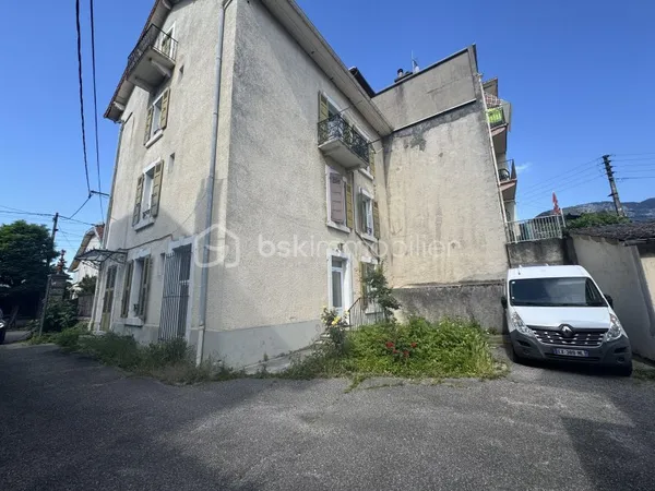 Immeuble de rapport 10 pièces 300 m²