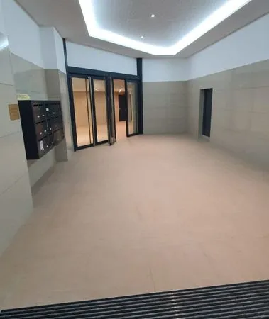 Bureaux 136 M² à Louer
