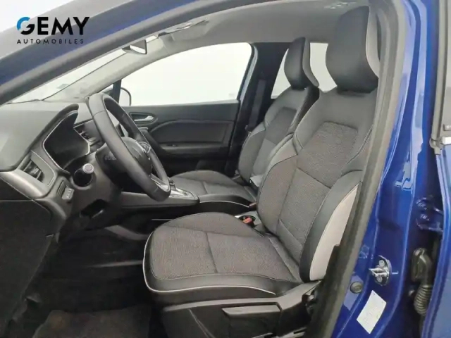 Renault Captur e-tech plug-in 160 — photo 33