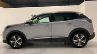 Peugeot 3008 HYBRID4 300ch Roadtrip e-EAT8 — photo 8