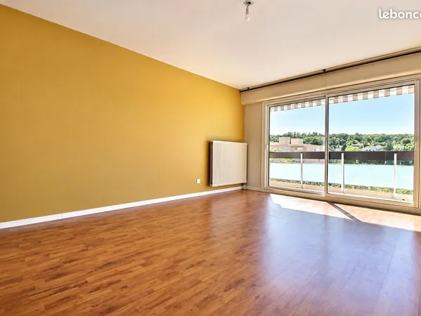 Appartement T3 à Bas Floirac - Lumineux et Meublé (Proche Arka Arena)