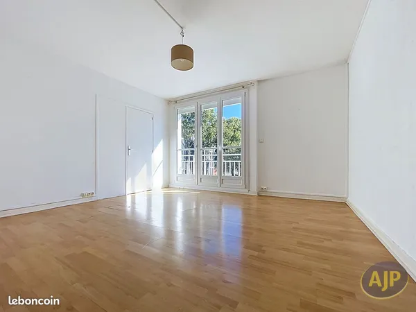 Appartement 4 pièces 71 m²