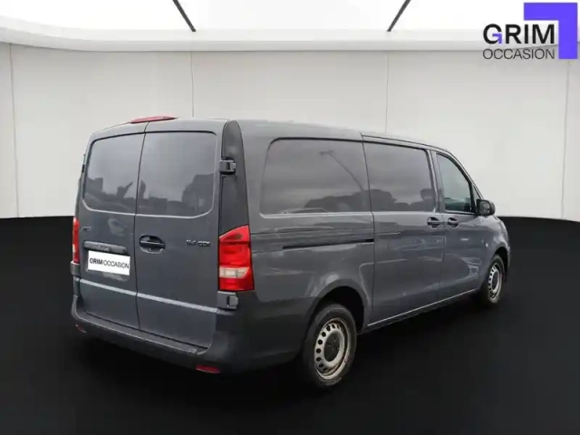 Mercedes Vito fourgon 114 cdi long bva rwd — photo 31