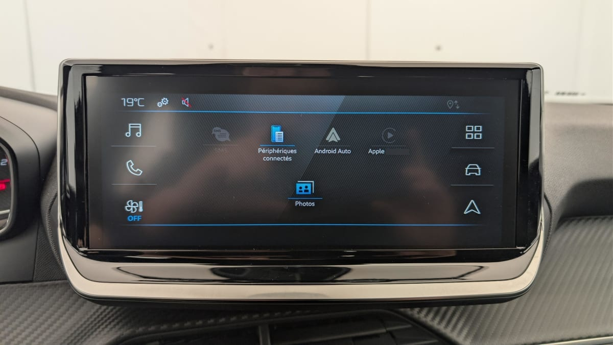 Peugeot 2008 — photo 18