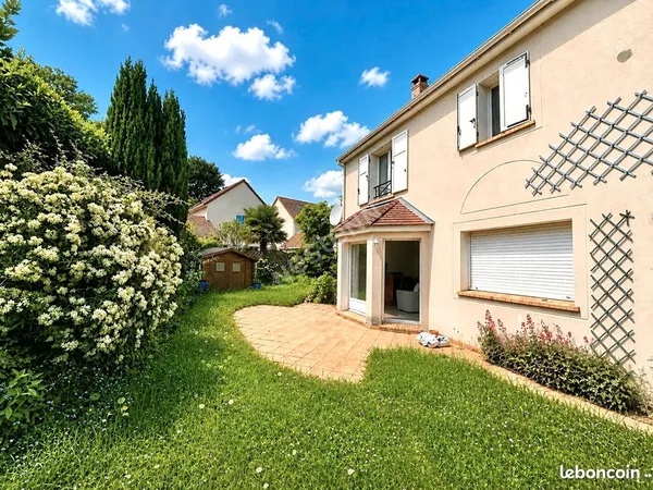 Maison 6 pièces 125 m²