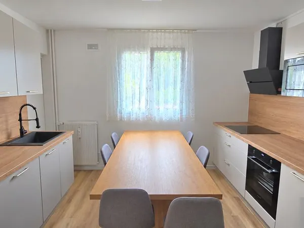 Appartement 5 pièces 85 m²