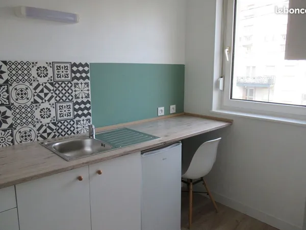Studio 1 pièce 31 m²