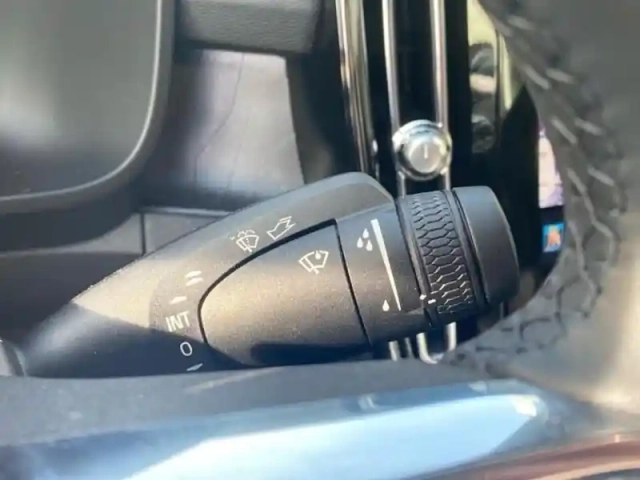 Volvo C40 recharge extended range 252ch ultimate — photo 14