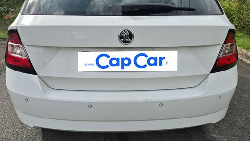 Skoda Fabia 1.0 MPI 60 - Edition – 2015 – 62160 km – Essence – Boîte Manuelle — photo 24