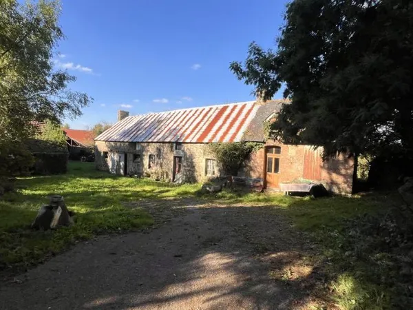 Maison 1 pièce 100 m²