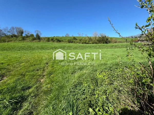 Terrain a bâtir de 1378m2 LONGVILLIERS