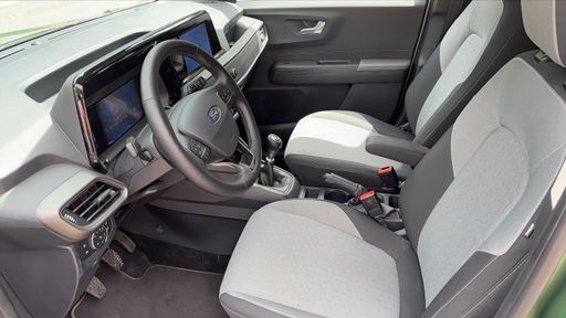 Ford Tourneo Courier 1.0 Ecoboost 125 Flexifuel - Titanium – 2024 – 7788 km – Biocarburant – Boîte Manuelle — photo 13