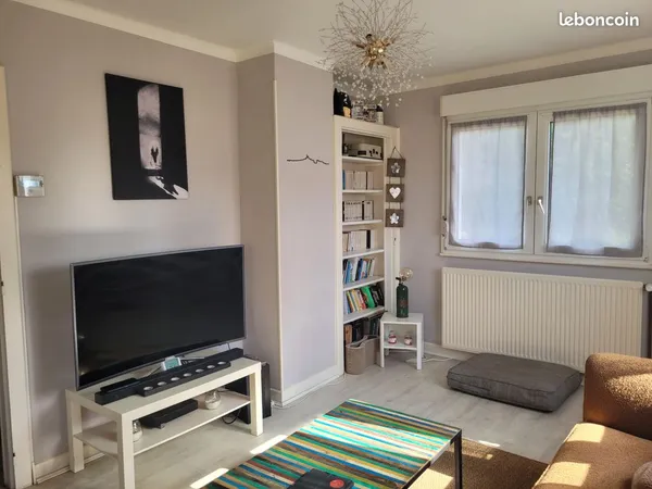 A louer Maison F4 sur sous-sol, garage et jardin, quartier calme LUXEUIL LES BAINS