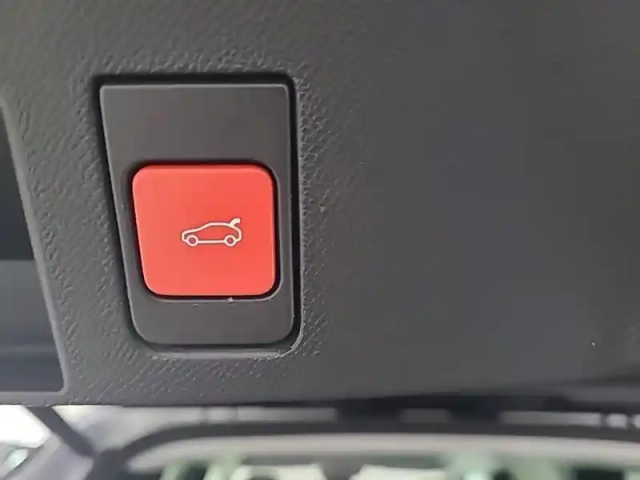 Citroën C5 Aircross hybride 145 ch e-dcs6 — photo 33