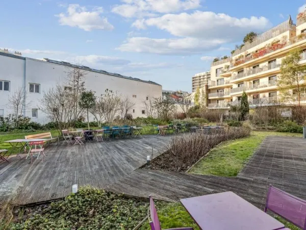 Bureaux 1882 m²