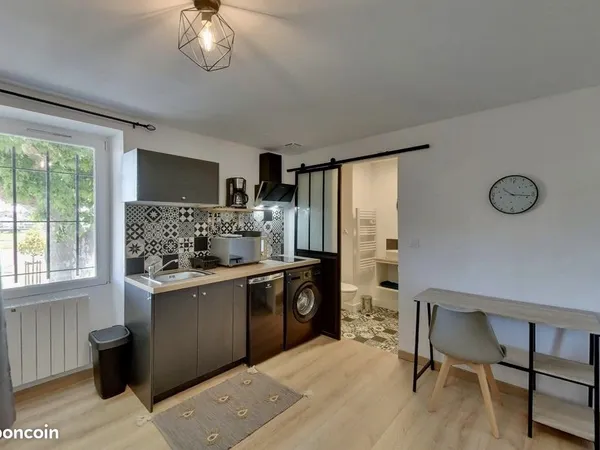 Studio meublé et équipé à Rodilhan, idéal pour une personne