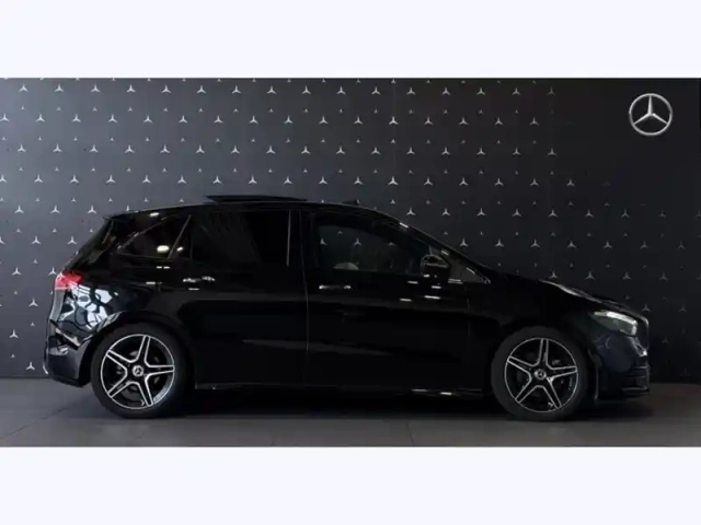 Mercedes Classe B 200 d amg line — photo 26