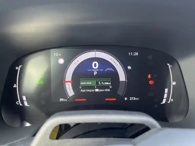 Toyota Aygo hybride 116h gr sport crossover sp — photo 23