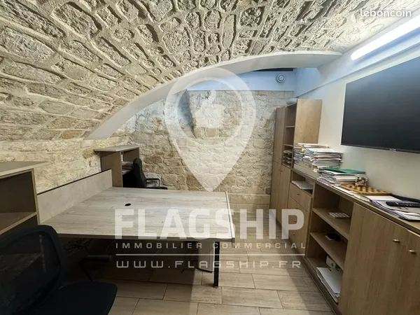 Bureaux 24 m² PARIS
