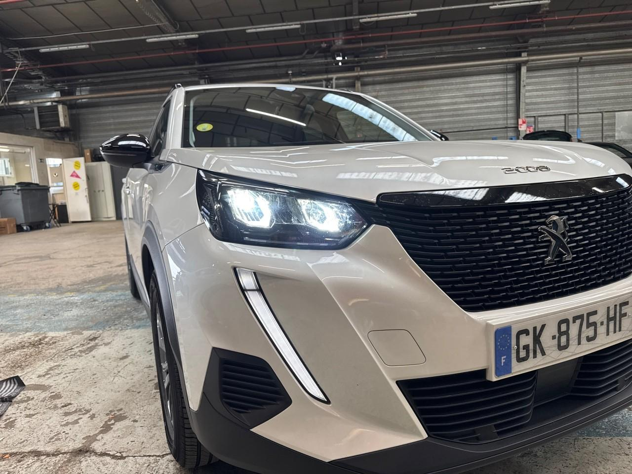 Peugeot 2008 1.5 bluehdi 110ch s&s style — photo 23