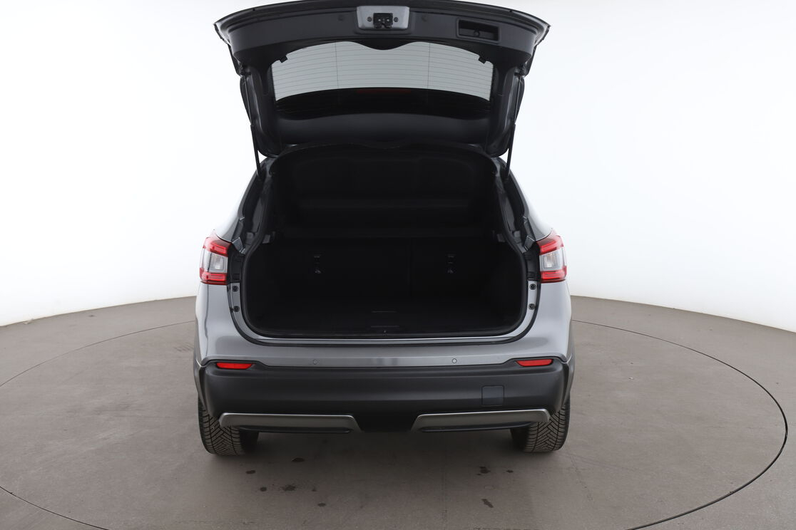 Nissan Qashqai 1.6 dCi Tekna+ Xtronic — photo 15