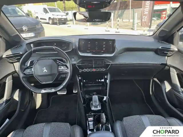 Peugeot 208 puretech 100 s&amp;s eat8 — photo 15