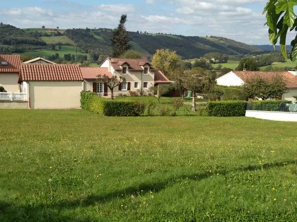 Vends terrain constructible