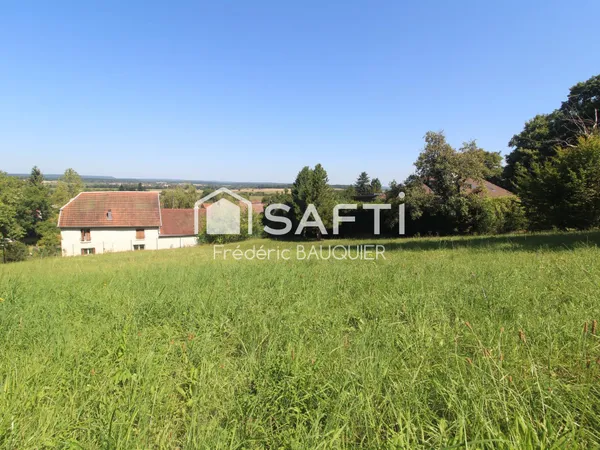 Terrain de 1784 M² libre constructeur hors lotissement
