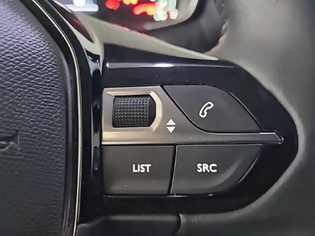 Peugeot 208 puretech 75 s&amp;s bvm5 — photo 53