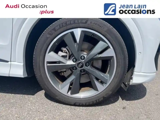 Audi Q4 E-Tron sportback 50 299 ch 82 kwh quattro — photo 9