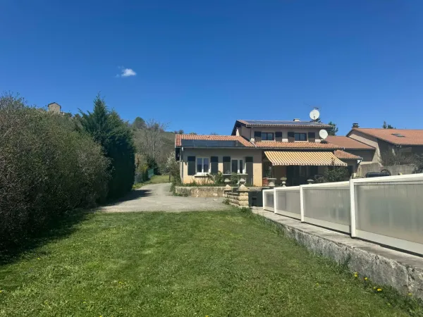 Maison 5 pièces 141 m²