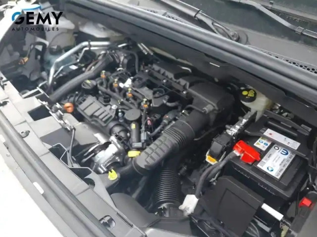 Peugeot Partner fgn diesel 100 ch m manuelle — photo 15