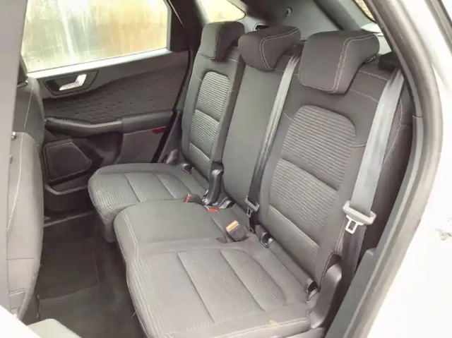 Ford Kuga 1.5 ecoblue 120ch titanium bva — photo 9