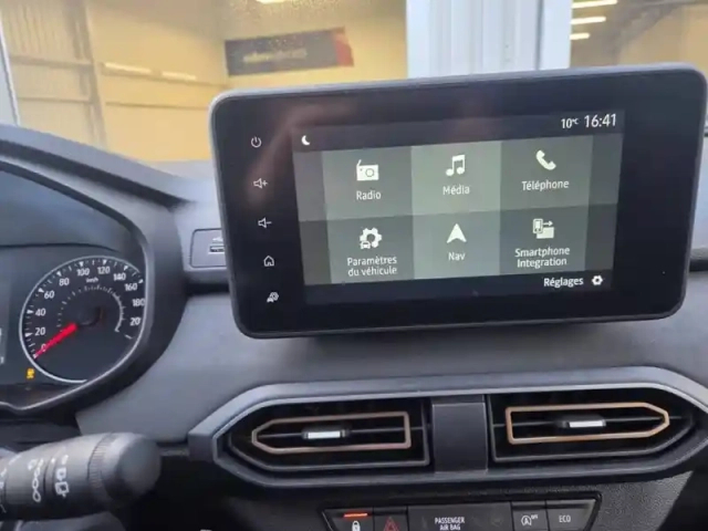 Dacia Jogger eco-g 100 7 places gsr2 — photo 60