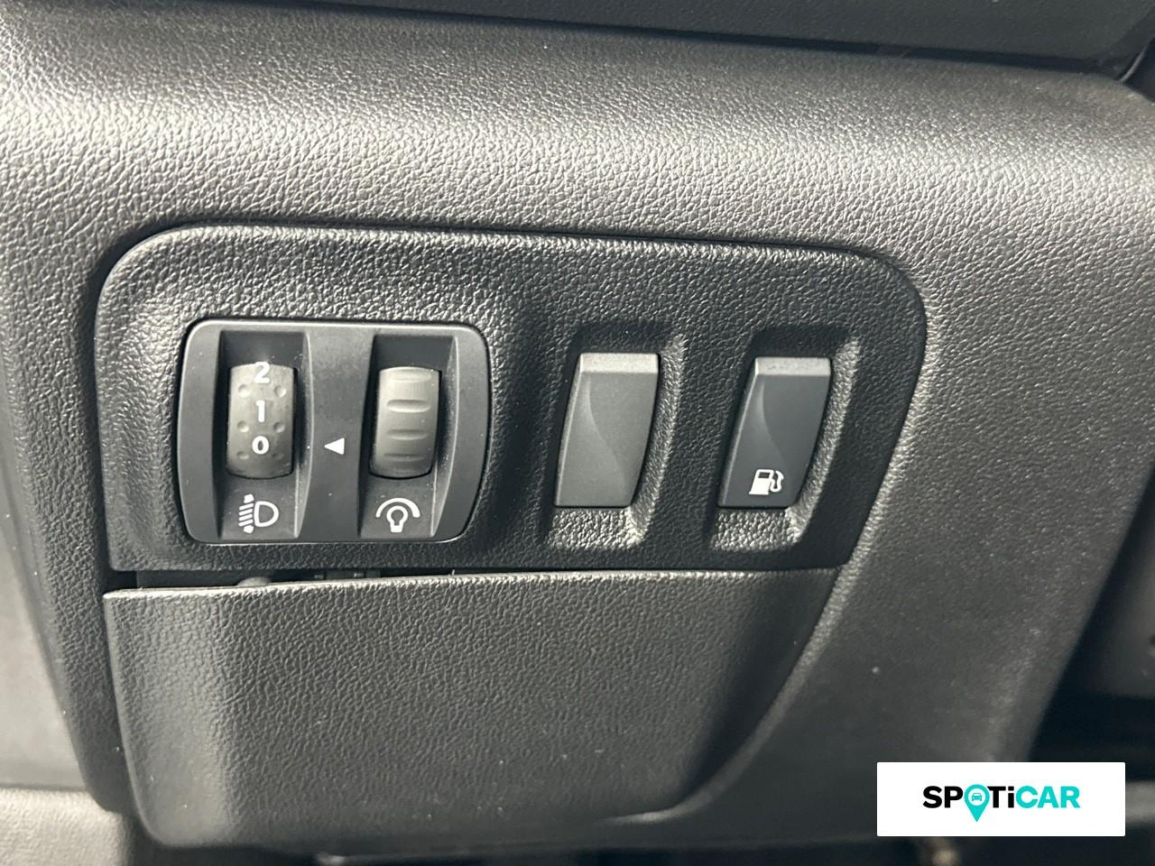 Renault Megane estate 1.6 e-tech plug-in 160ch techno — photo 18