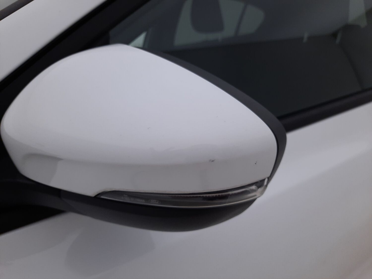 Ford Focus — photo 30