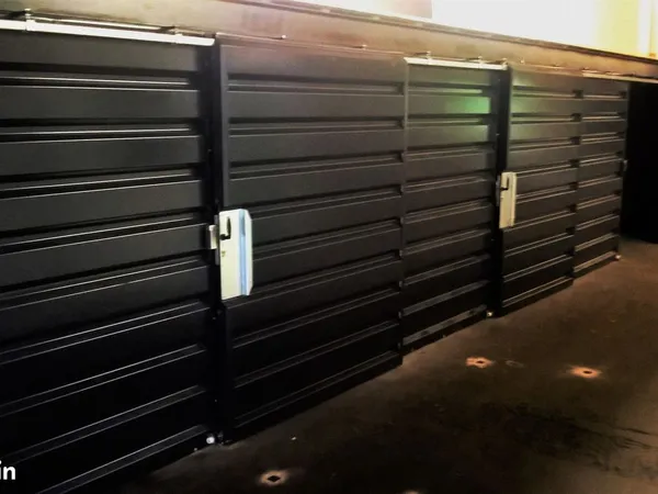 Box garde meubles stokage