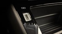 Peugeot 208 e-208 136ch Active — photo 30