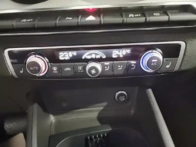 Audi Q2 35 tfsi 150ch advanced — photo 5