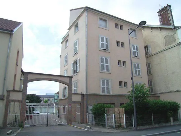 Parking 11 m²