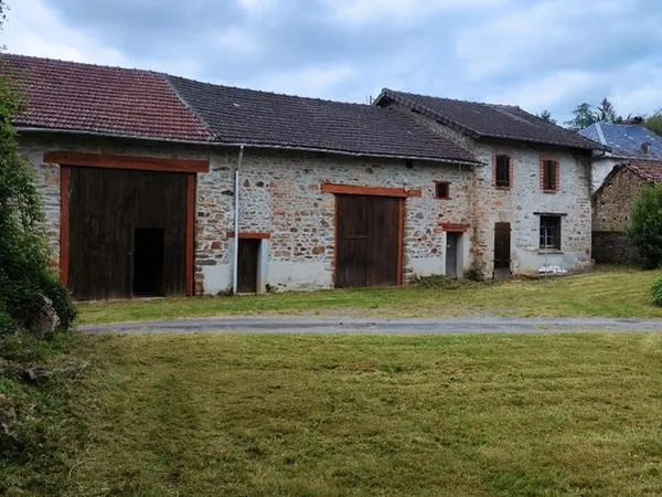 Rénovation entière pour maison ancienne avec granges